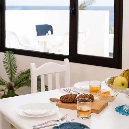 Delmar - Cherne Vila Charco del Palo